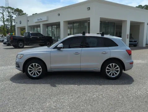 More photos of 2016 Audi Q5 2.0T Premium Plus at Step One Volkswagen Fort Walton Beach, FL
