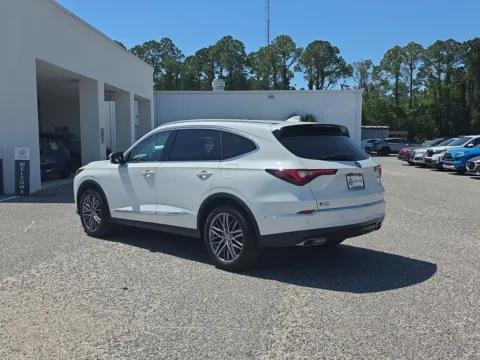 More photos of 2023 Acura MDX Advance at Step One Volkswagen Fort Walton Beach, FL