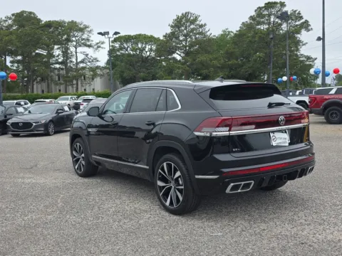 More photos of 2026 Volkswagen Atlas Cross Sport 2.0T SEL Premium R-Line at Step One Volkswagen Fort Walton Beach, FL