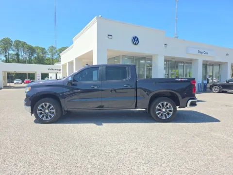 More photos of 2024 Chevrolet Silverado 1500 LT at Step One Volkswagen Fort Walton Beach, FL