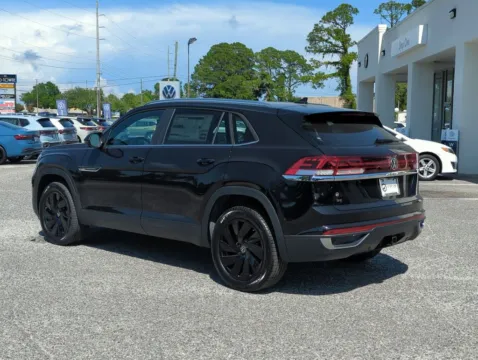 More photos of 2026 Volkswagen Atlas Cross Sport 2.0T SE w/Technology at Step One Volkswagen Fort Walton Beach, FL