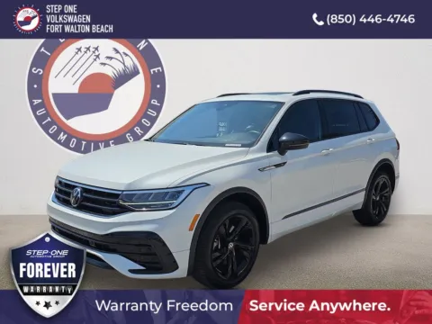 White 2023 Volkswagen Tiguan 2.0T SE R-Line Black for sale in Fort Walton Beach, FL