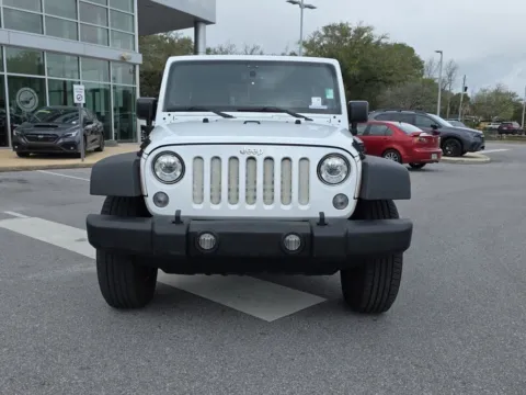 More photos of 2017 Jeep Wrangler Unlimited Rubicon at Step One Volkswagen Fort Walton Beach, FL