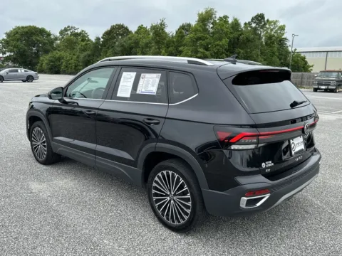 More photos of 2025 Volkswagen Taos 1.5T SE at Step One Volkswagen Fort Walton Beach, FL
