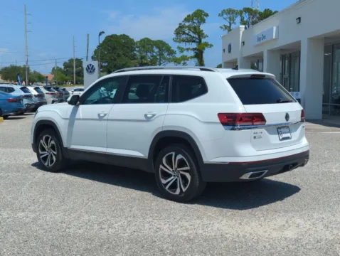 More photos of 2022 Volkswagen Atlas SEL at Step One Volkswagen Fort Walton Beach, FL