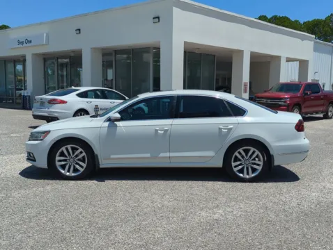 More photos of 2017 Volkswagen Passat 1.8T SE at Step One Volkswagen Fort Walton Beach, FL