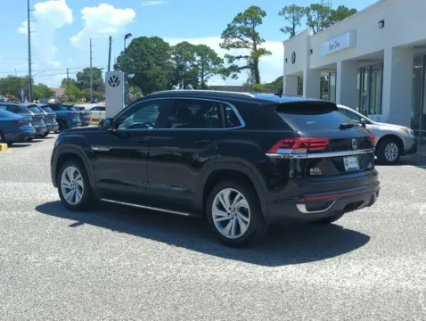 More photos of 2021 Volkswagen Atlas Cross Sport 3.6L V6 SEL at Step One Volkswagen Fort Walton Beach, FL