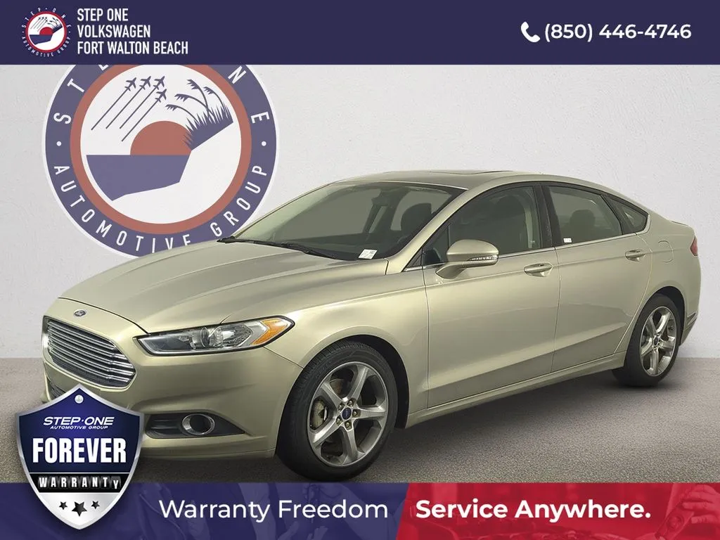 Silver 2015 Ford Fusion SE for sale in Fort Walton Beach, FL