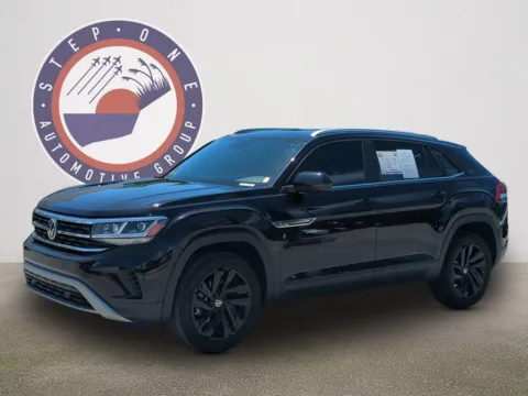 Photos of 2023 Volkswagen Atlas Cross Sport 3.6L V6 SE w/Technology for sale in Fort Walton Beach, FL at Step One Volkswagen Fort Walton Beach