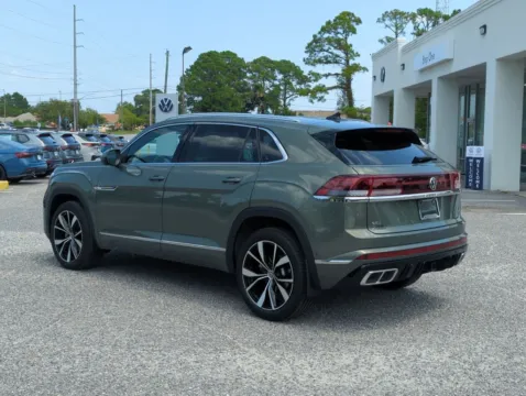 More photos of 2026 Volkswagen Atlas Cross Sport 2.0T SEL Premium R-Line at Step One Volkswagen Fort Walton Beach, FL
