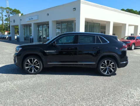 More photos of 2026 Volkswagen Atlas Cross Sport SEL Premium R-Line at Step One Volkswagen Fort Walton Beach, FL