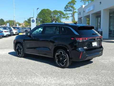 More photos of 2026 Volkswagen Tiguan SEL R-Line Turbo at Step One Volkswagen Fort Walton Beach, FL