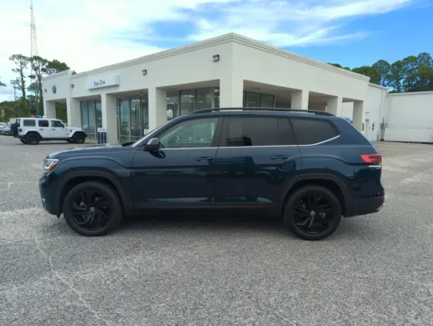 More photos of 2023 Volkswagen Atlas 3.6L V6 SE w/Technology at Step One Volkswagen Fort Walton Beach, FL