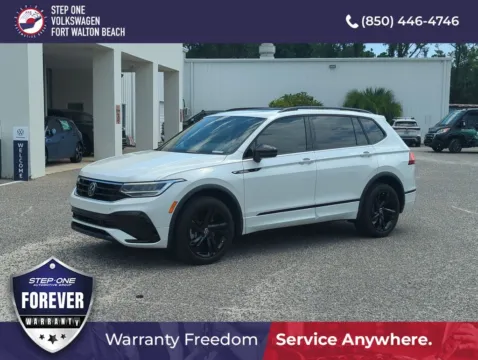 White 2023 Volkswagen Tiguan 2.0T SE R-Line Black for sale in Fort Walton Beach, FL