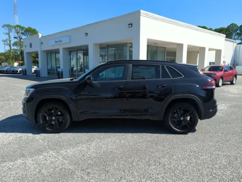 More photos of 2026 Volkswagen Atlas Cross Sport SEL R-Line Black at Step One Volkswagen Fort Walton Beach, FL