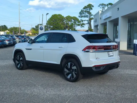 More photos of 2026 Volkswagen Atlas Cross Sport 2.0T SE w/Technology at Step One Volkswagen Fort Walton Beach, FL
