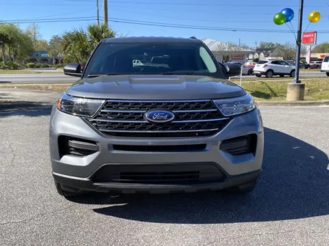 More photos of 2024 Ford Explorer XLT at Step One Volkswagen Fort Walton Beach, FL