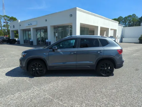More photos of 2023 Volkswagen Taos 1.5T SE at Step One Volkswagen Fort Walton Beach, FL