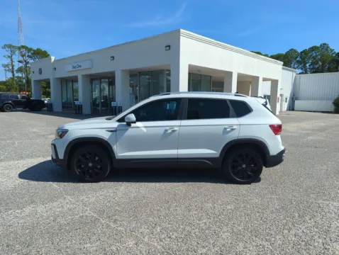 More photos of 2023 Volkswagen Taos 1.5T SE at Step One Volkswagen Fort Walton Beach, FL