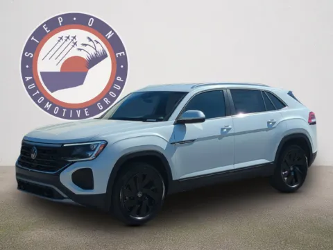 Photos of 2026 Volkswagen Atlas Cross Sport SE w/Technology for sale in Fort Walton Beach, FL at Step One Volkswagen Fort Walton Beach
