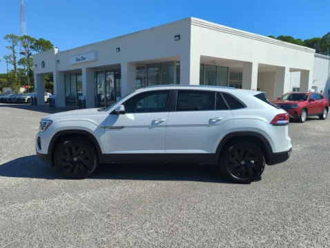 More photos of 2026 Volkswagen Atlas Cross Sport SE w/Technology at Step One Volkswagen Fort Walton Beach, FL