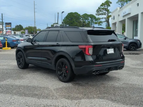 More photos of 2021 Ford Explorer ST at Step One Volkswagen Fort Walton Beach, FL