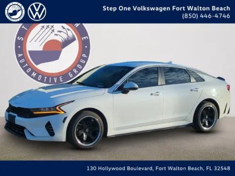 White 2023 Kia K5 LXS for sale in Fort Walton Beach, FL