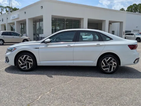 More photos of 2024 Volkswagen Jetta 1.5T SEL at Step One Volkswagen Fort Walton Beach, FL