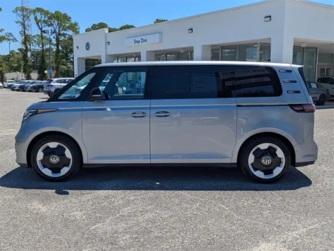 More photos of 2025 Volkswagen ID. Buzz PRO S PLUS RWD at Step One Volkswagen Fort Walton Beach, FL