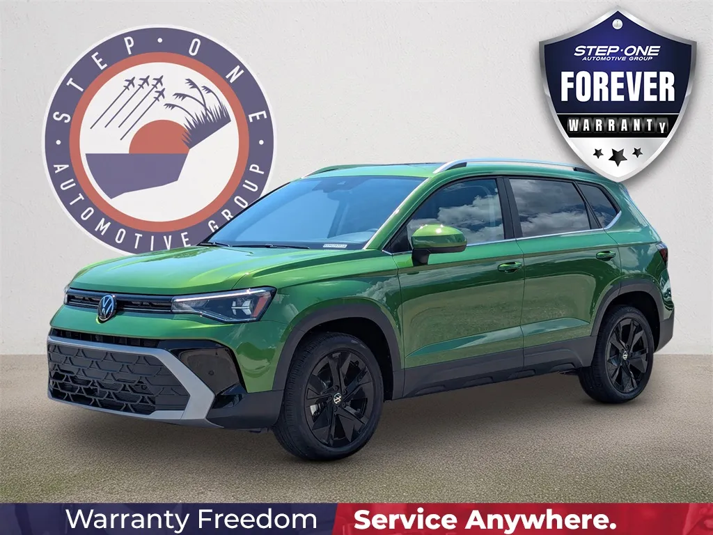 Green 2025 Volkswagen Taos 1.5T SE for sale in Fort Walton Beach, FL