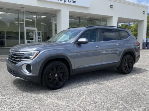More photos of 2025 Volkswagen Atlas 2.0T SE w/Technology at Step One Volkswagen Fort Walton Beach, FL