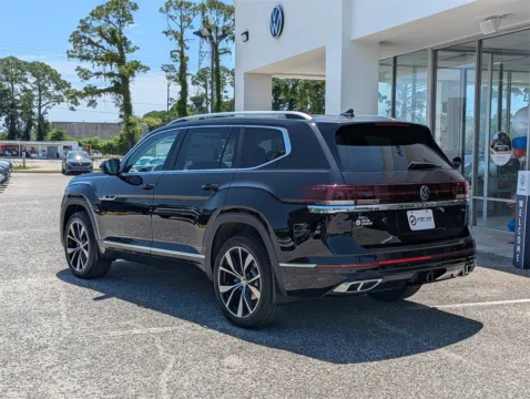 More photos of 2025 Volkswagen Atlas 2.0T SEL Premium R-Line at Step One Volkswagen Fort Walton Beach, FL