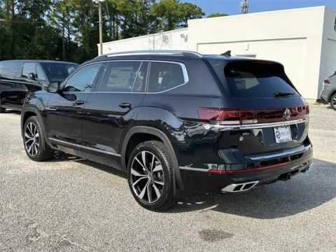 More photos of 2026 Volkswagen Atlas 2.0T SEL Premium R-Line at Step One Volkswagen Fort Walton Beach, FL