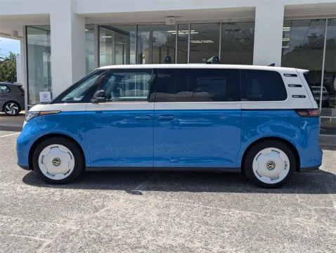 More photos of 2025 Volkswagen ID. Buzz 1st Edition at Step One Volkswagen Fort Walton Beach, FL