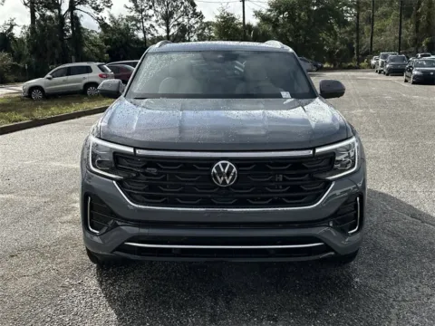 More photos of 2025 Volkswagen Atlas Cross Sport 2.0T SEL Premium R-Line at Step One Volkswagen Fort Walton Beach, FL