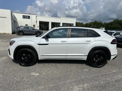 More photos of 2026 Volkswagen Atlas Cross Sport 2.0T SEL R-Line Black at Step One Volkswagen Fort Walton Beach, FL