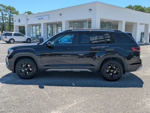 More photos of 2026 Volkswagen Atlas 2.0T Peak Edition at Step One Volkswagen Fort Walton Beach, FL