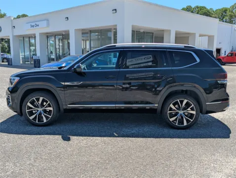 More photos of 2026 Volkswagen Atlas 2.0T SEL Premium R-Line at Step One Volkswagen Fort Walton Beach, FL