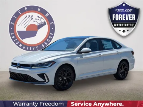 White 2025 Volkswagen Jetta 1.5T SE for sale in Fort Walton Beach, FL