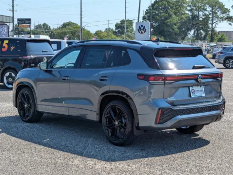 More photos of 2025 Volkswagen Tiguan 2.0T SE R-Line Black at Step One Volkswagen Fort Walton Beach, FL