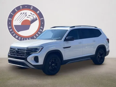 Photos of 2026 Volkswagen Atlas 2.0T Peak Edition for sale in Fort Walton Beach, FL at Step One Volkswagen Fort Walton Beach