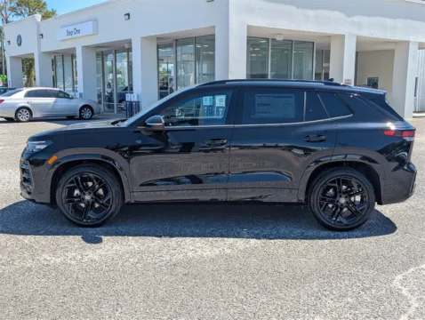 More photos of 2025 Volkswagen Tiguan 2.0T SE R-Line Black at Step One Volkswagen Fort Walton Beach, FL