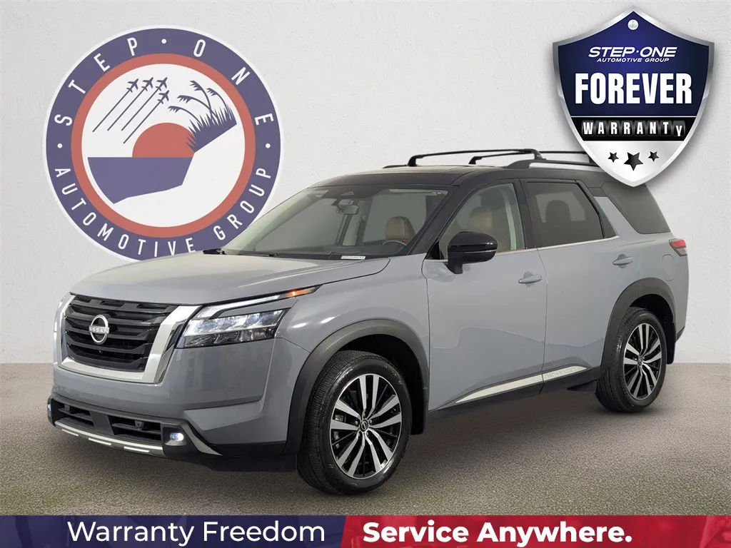 Black 2024 Nissan Pathfinder Platinum for sale in Fort Walton Beach, FL