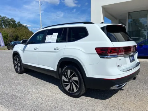 Another view of 2024 Volkswagen Atlas 2.0T SE w/Technology for sale in Fort Walton Beach, FL at Step One Volkswagen Fort Walton Beach
