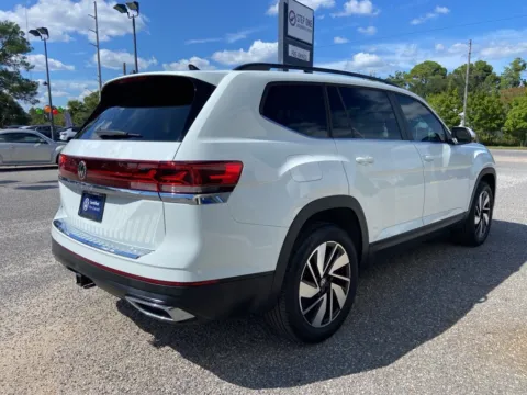 More photos of 2024 Volkswagen Atlas 2.0T SE w/Technology at Step One Volkswagen Fort Walton Beach, FL