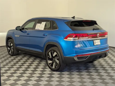 More photos of 2024 Volkswagen Atlas Cross Sport 2.0T SE w/Technology at Step One Volkswagen Fort Walton Beach, FL