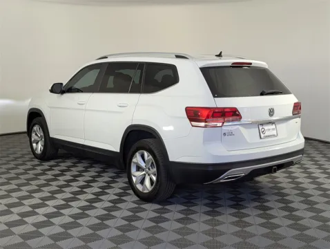 More photos of 2019 Volkswagen Atlas 3.6L V6 SE at Step One Volkswagen Fort Walton Beach, FL