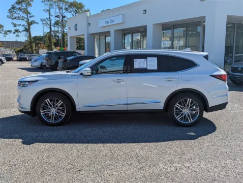 More photos of 2023 Acura MDX Advance at Step One Volkswagen Fort Walton Beach, FL