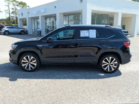 More photos of 2022 Volkswagen Taos 1.5T SE at Step One Volkswagen Fort Walton Beach, FL