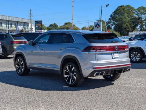 More photos of 2026 Volkswagen Atlas Cross Sport 2.0T SEL Premium R-Line at Step One Volkswagen Fort Walton Beach, FL
